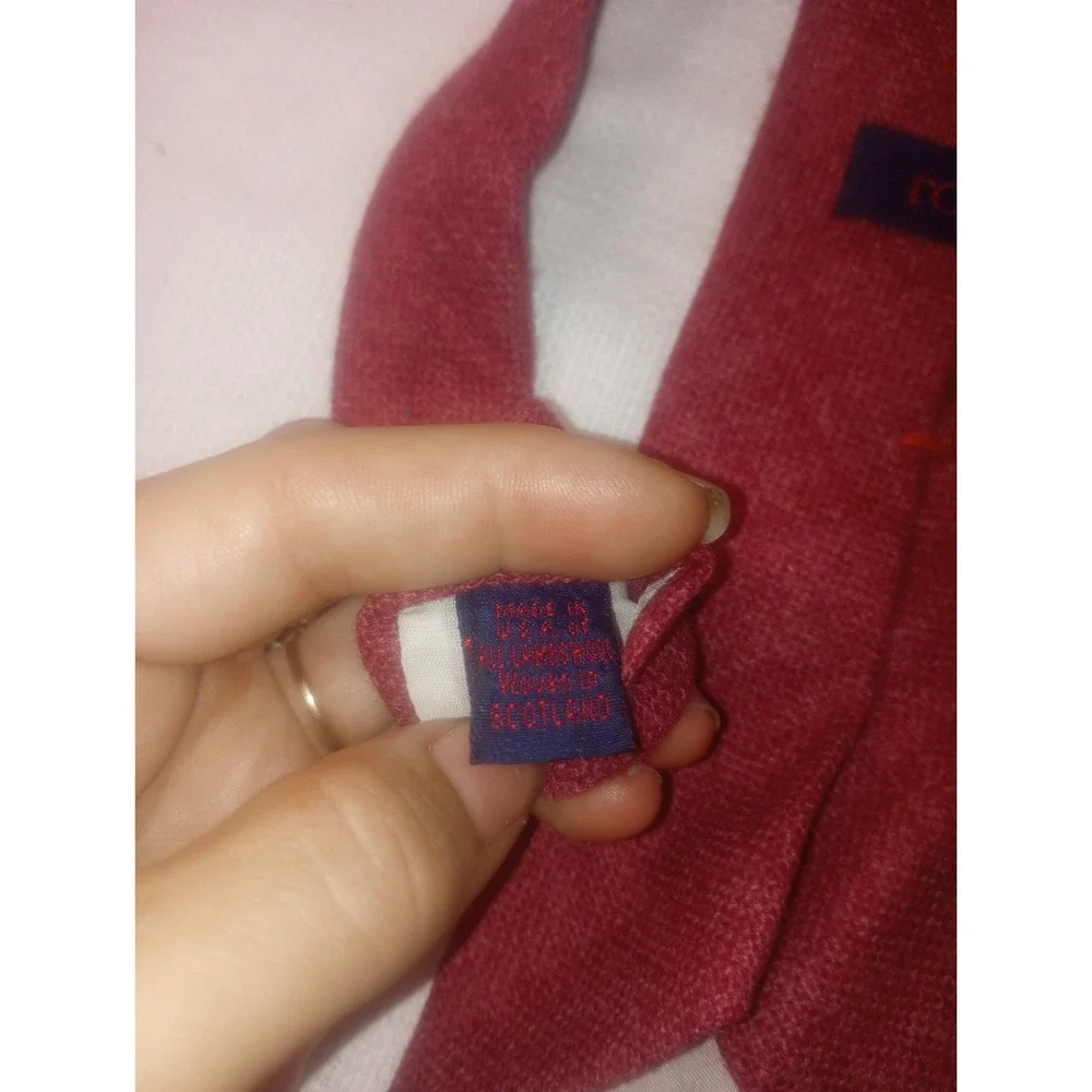 Rooster Lambswool Red White Color Blend USA Made‎ Woven In Scotland Classic